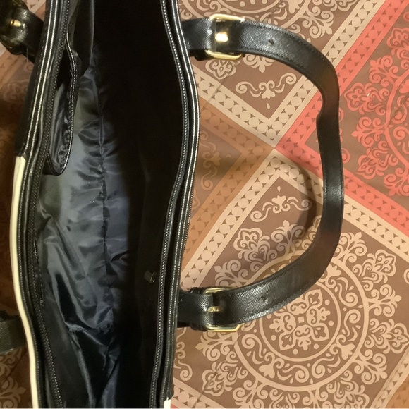 Colorblock Tote - Picture 6 of 6